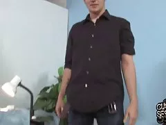 色情电影3d-辣妹在高跟靴子骑车的家伙