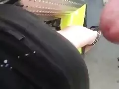 多毛成熟肛门指法和手淫