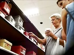 亚洲娃娃