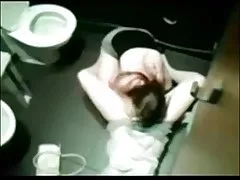 性感的成熟摩洛伊斯兰解放阵线与大下垂的胸和饥饿的阴道