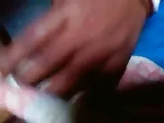 炎热的黑发女hanjob