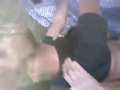 接近隐藏摄像机的业余的屁股-他妈的