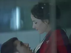 难以置信的可爱小卷毛鸡的高潮