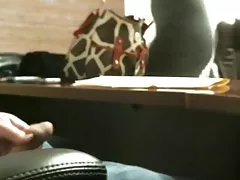 金发碧眼的奶奶次得到性交在后座