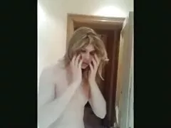 小保姆是在做什么她需要保持她的工作