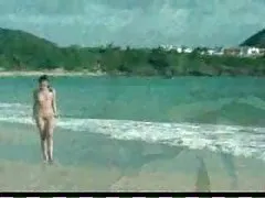 小亚洲青少年传播她的毛洞