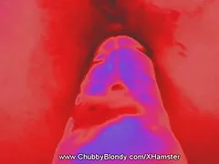 按摩的客房的年轻饥渴的同性恋的脏