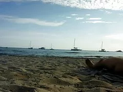 粗略的肛交对于没有经验的青少年