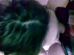 女同性恋老师乱搞她的学生的屁股