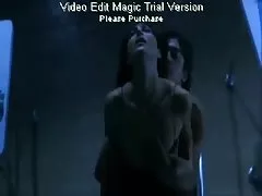 东欧的女孩得到他妈的话