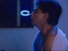 业余的阴部和屁股舔毛成熟