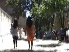 亚洲的妻子cum在英国广播公司