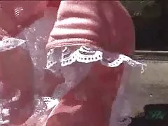两个亚洲的小鸡吮吸阴茎和获得性交和奶油柱