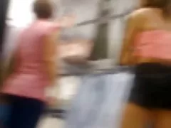 丰满的妓女免费的色情片