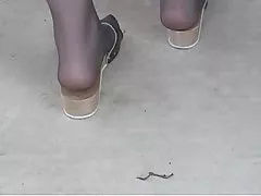 业余毛茸茸的亚洲三人性爱