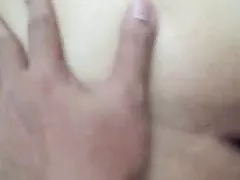 她溅一次又一次