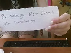 骄傲的棘手莎拉*文德采取的鸡鸡